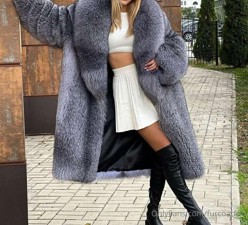 Pull up the back of my full length fox fur coat and fuck me ..