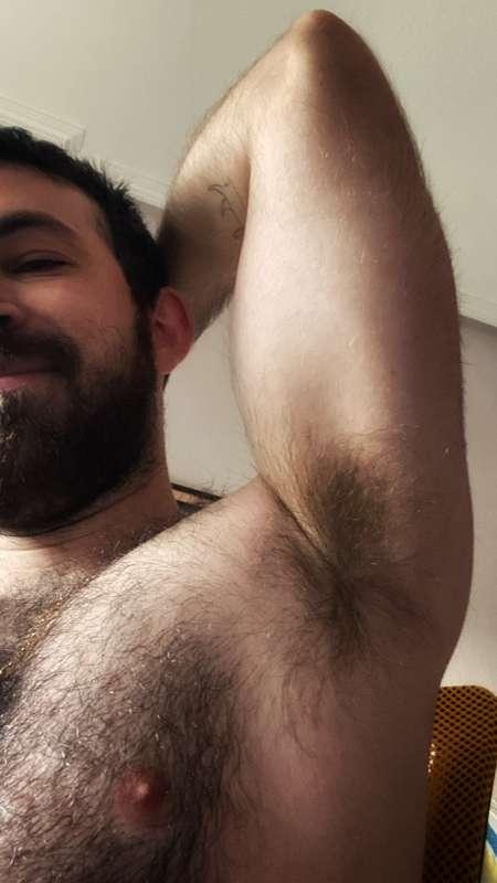 Armpit 