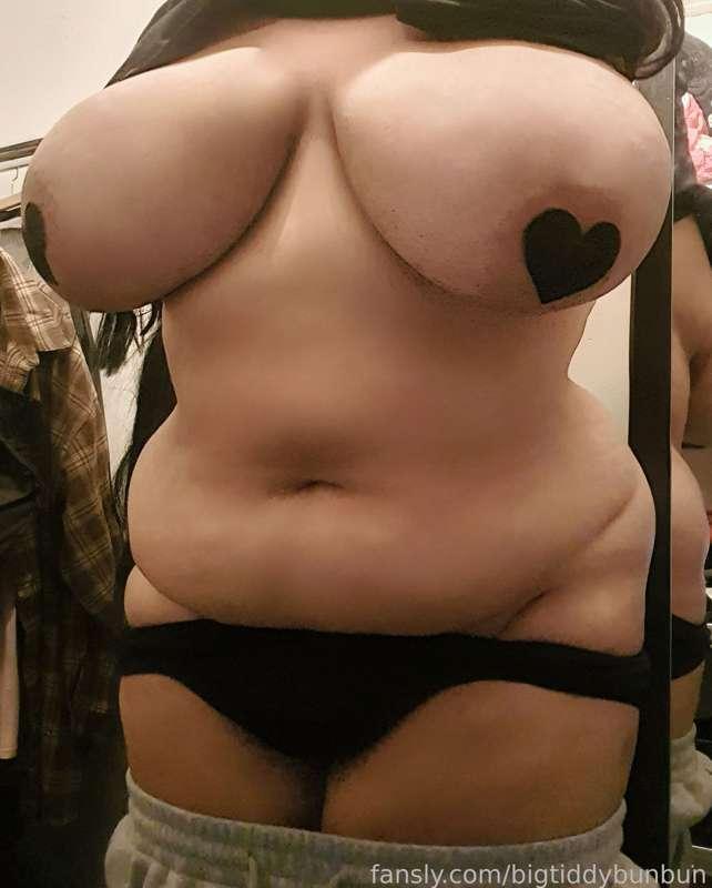 bigtiddybunbun image #0