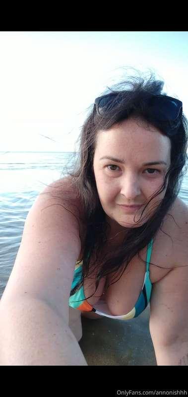 I spent the afternoon at the beach ❣️❣️❣️❣️❣️❣️