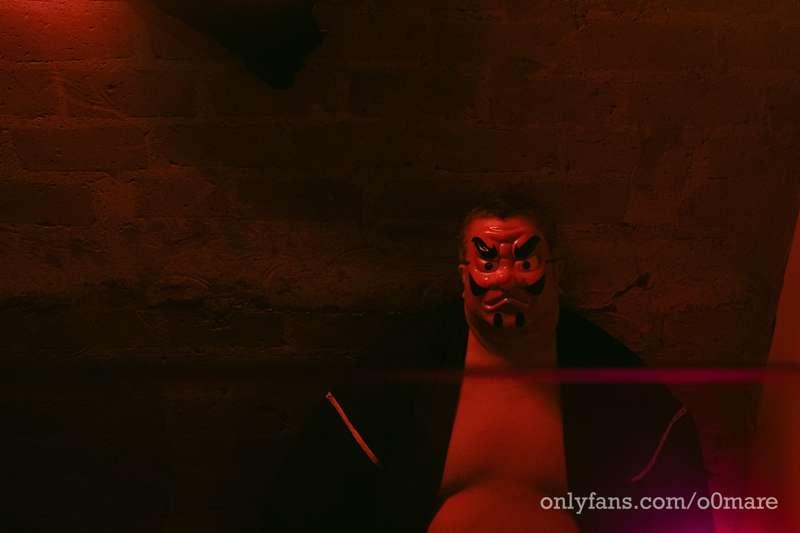 o0mare image #1