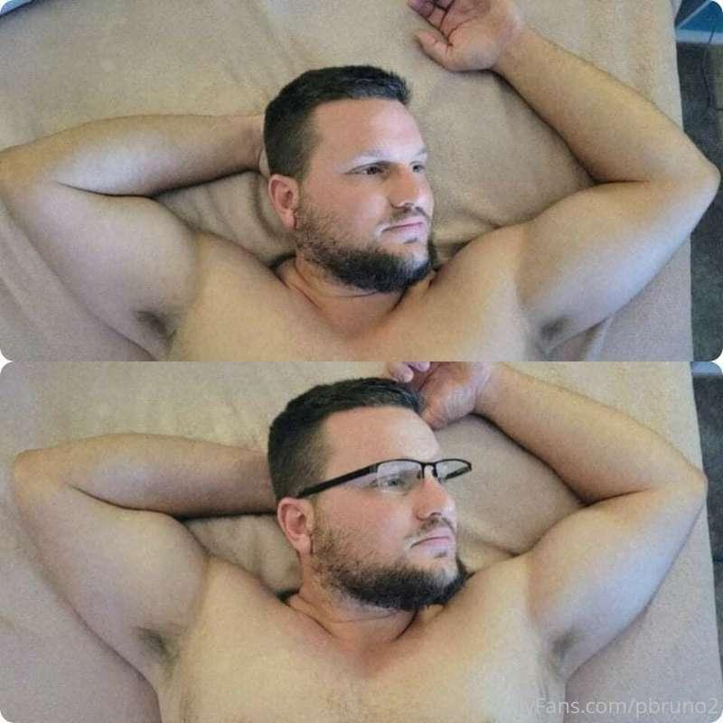 Glasses or no glasses? That is the question. Let know know w..