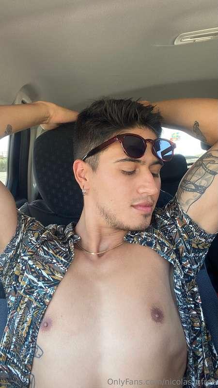 Hi 👋