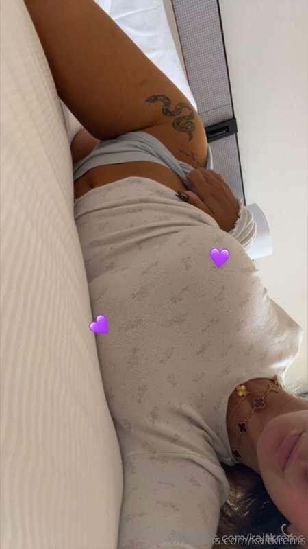 the tatas are coming out to play tonight 🥛🥛