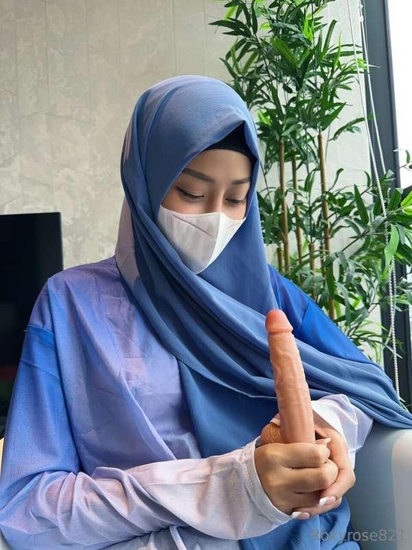 🆓 6 months to VIRGIN nympho 🥵Sya🥵 she is SUPER horny and wan..