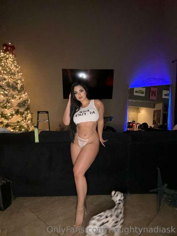 Hey baby.. what do you want for Xmas this year? Oh, me? 😉