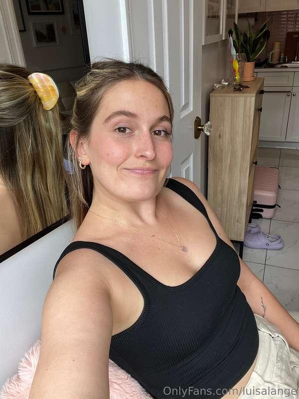 Wfh featuring my crocs in the background