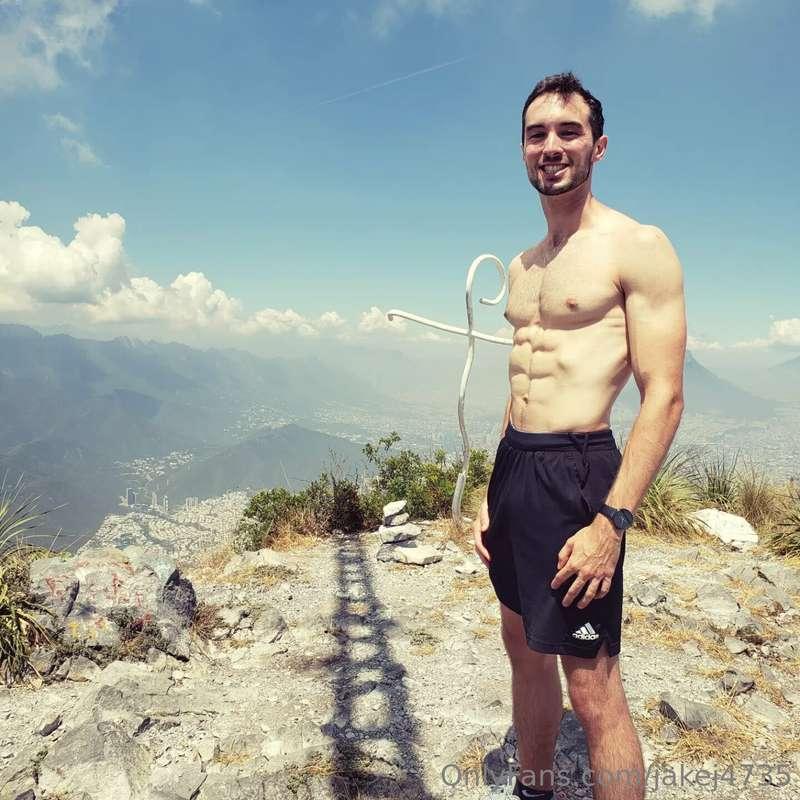 Would you hike up a mountain for these abs? 🪨