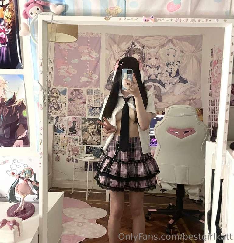 lewdcapy image #3