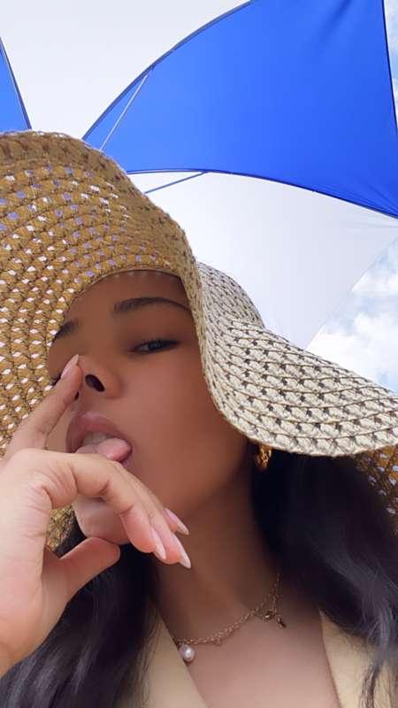 Avoiding sunburn 🥵 