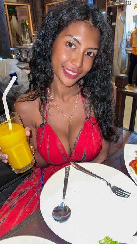 Let's eat, babe! I didn't mean food! 😋😈