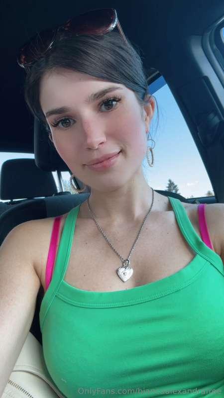 Let’s go hiking 😎🌲