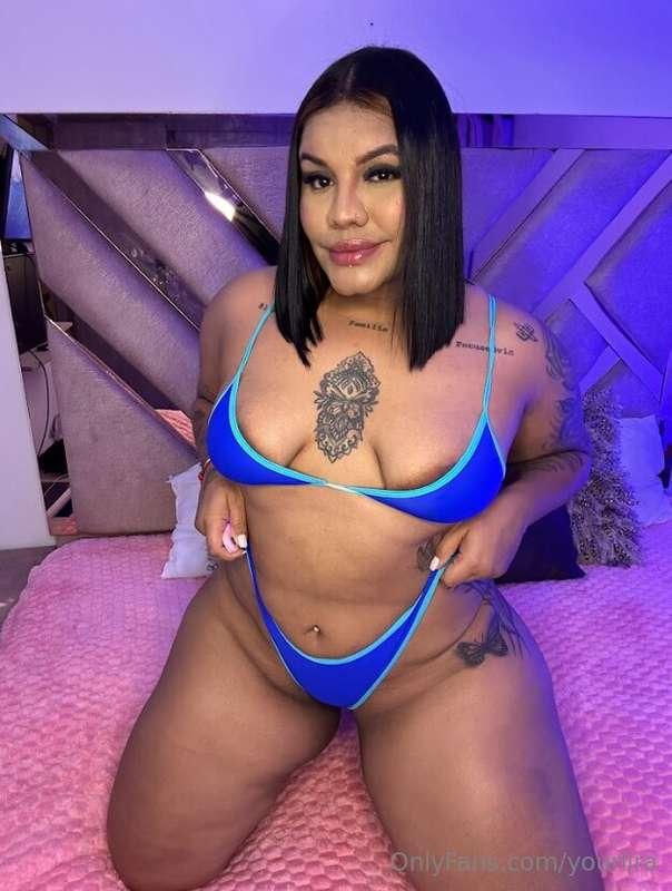 is blue your favorite color? tell me your answer by sending ..