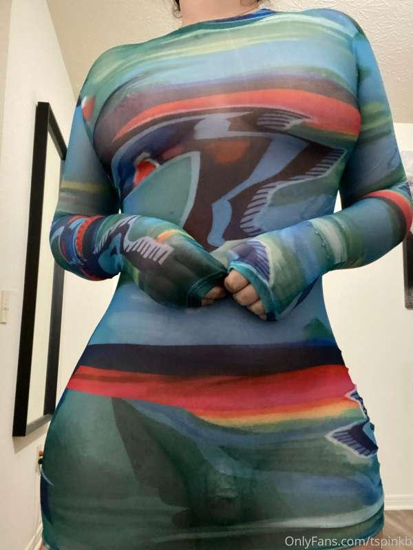 Do you like my new dress? 🙈