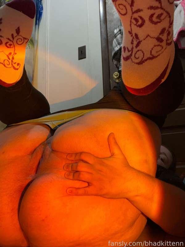 bhadkittenn image #1