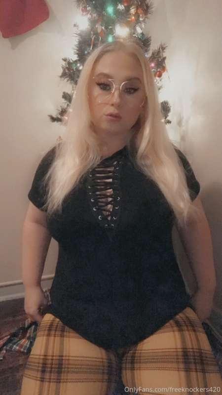 Doing some super slutty stuff tonight, bet you wanna see