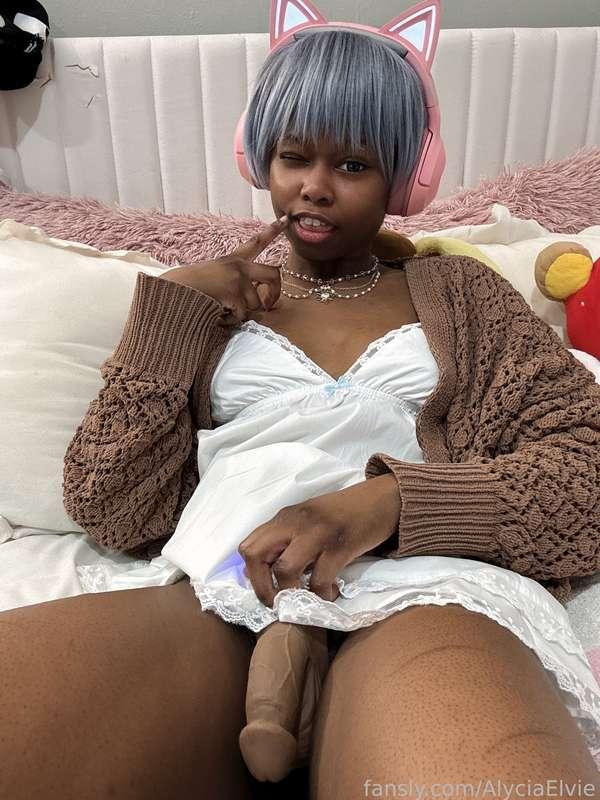 alyciaelvie image #6