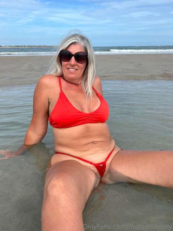 momof5booty image #22
