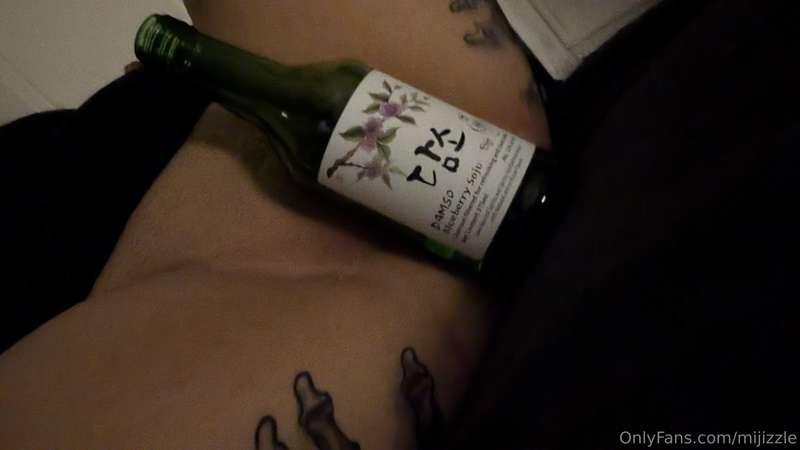 Pay to see my pretty pussy 🤪