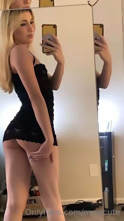 do u like my new black baby doll? 💋