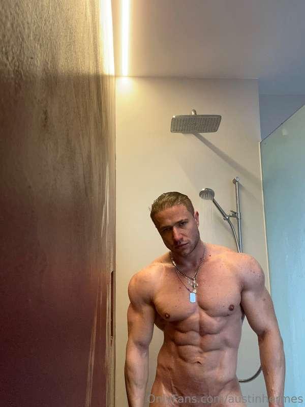 When you’re as hot as me, it’s hard to stay covered. 😈