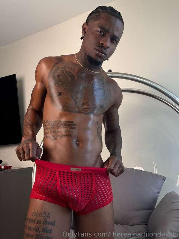 therealdamiondayski image #0