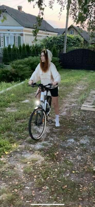 How do you usually spend your time outdoors in the summer, o..