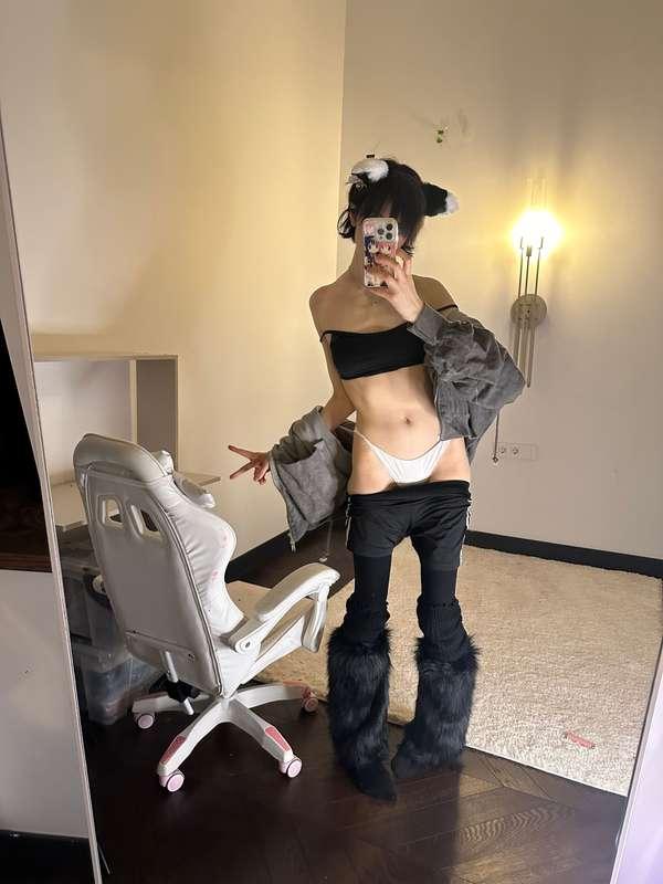 yoursmalldoll image #12