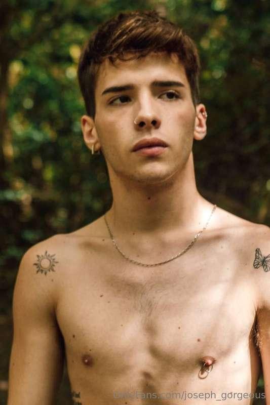 joseph_gorgeous image #1