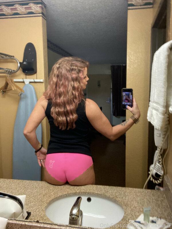 Outfit one....partied aaaalllllll night!