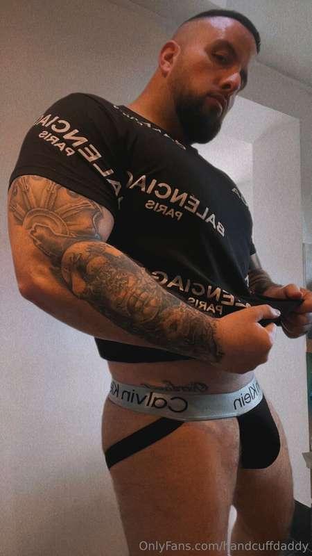 handcuffdaddy image #2