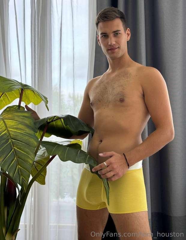 I will caress you in the most pleasant places 💦