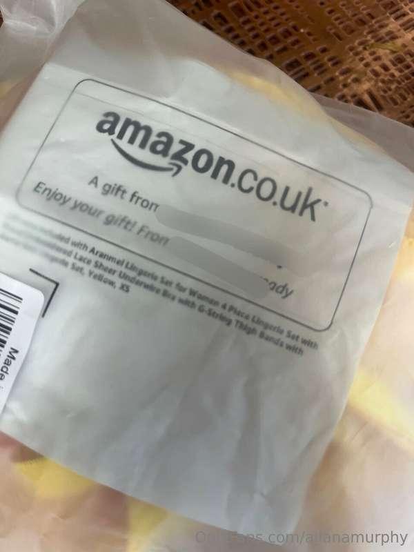 Subscriber treated me to a new lingerie set 😈he received a n..