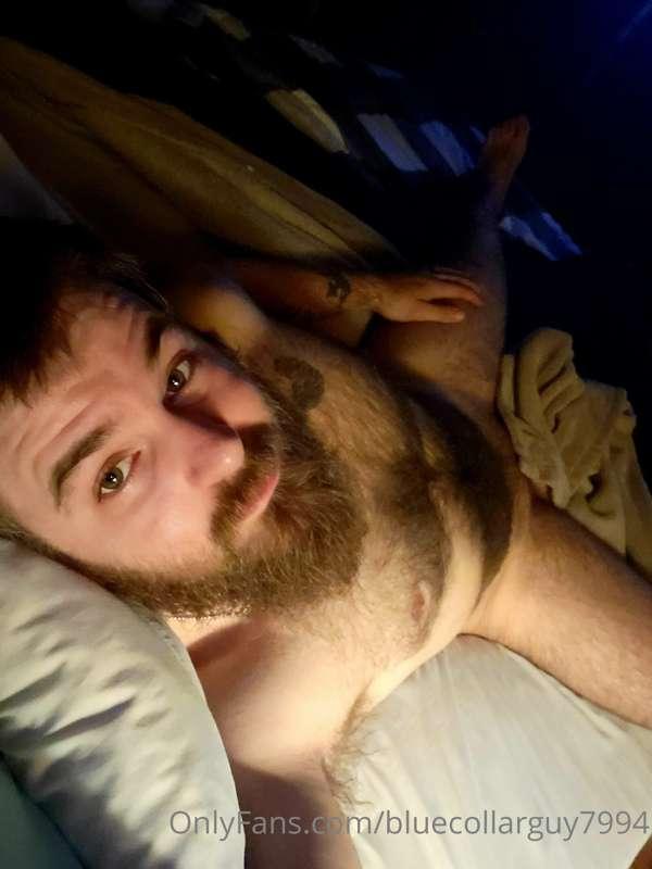 Anyone wanna cum lay with me??
