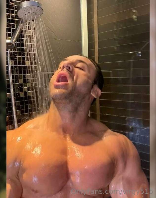 📷🎥What do you want today?🛏️ In bed with me💦 Shower time💪 Gym..