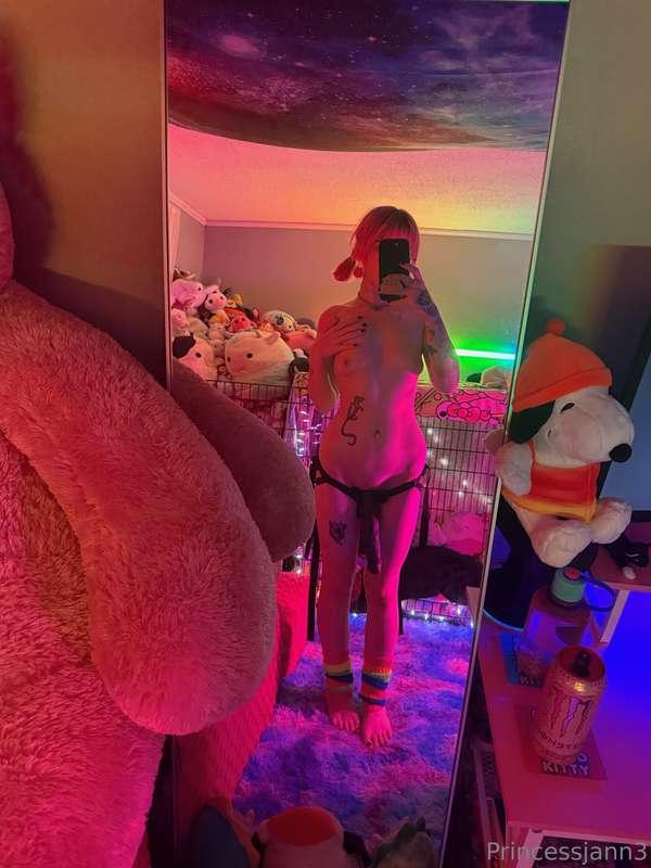 ✨ the girl of ur dreams is online (me)