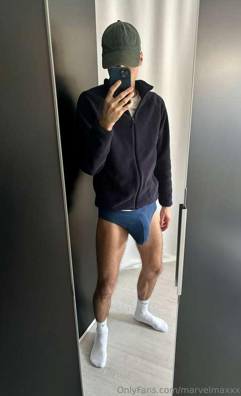 Heavy package 📦🍆