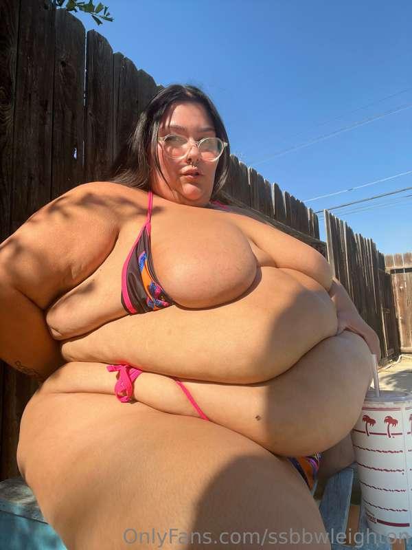 ssbbwleighton image #5