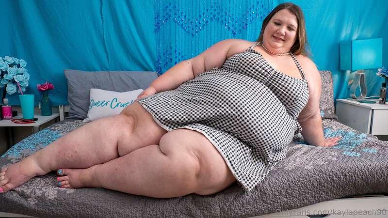 kaylapeach90 image #0