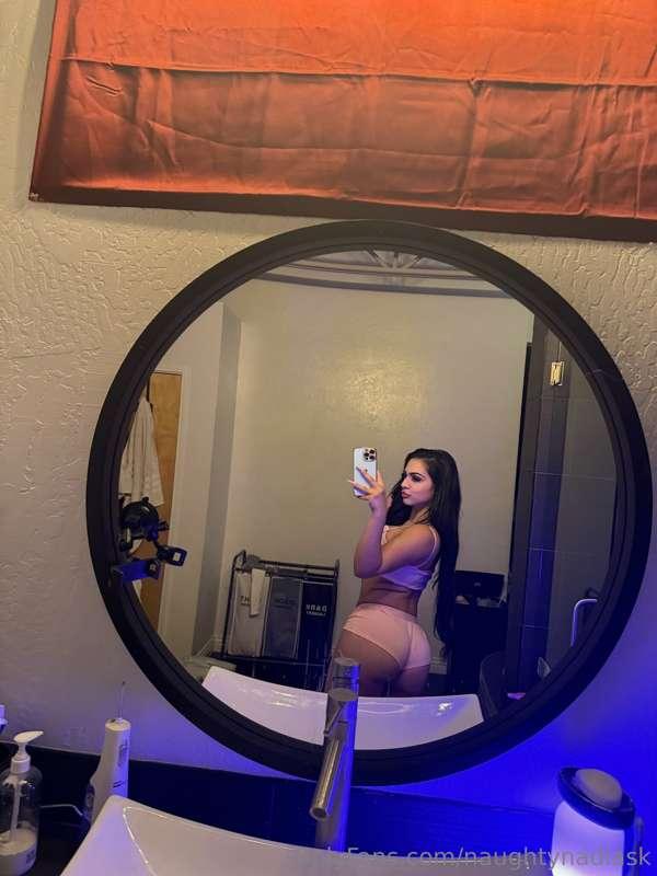 Can't. Not. Take. Booty. Pics. 🍑