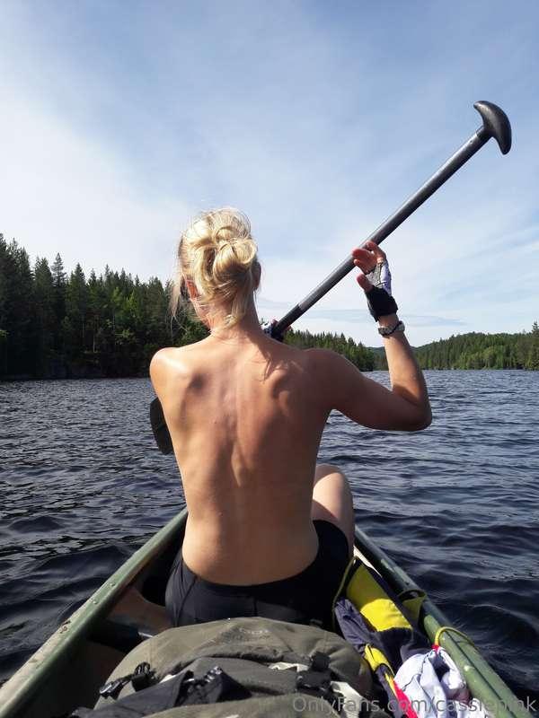 Kayak adventure, topless❤️😍😘