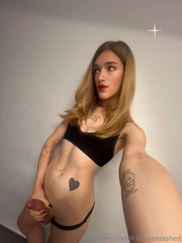 do you like content with face more?;)