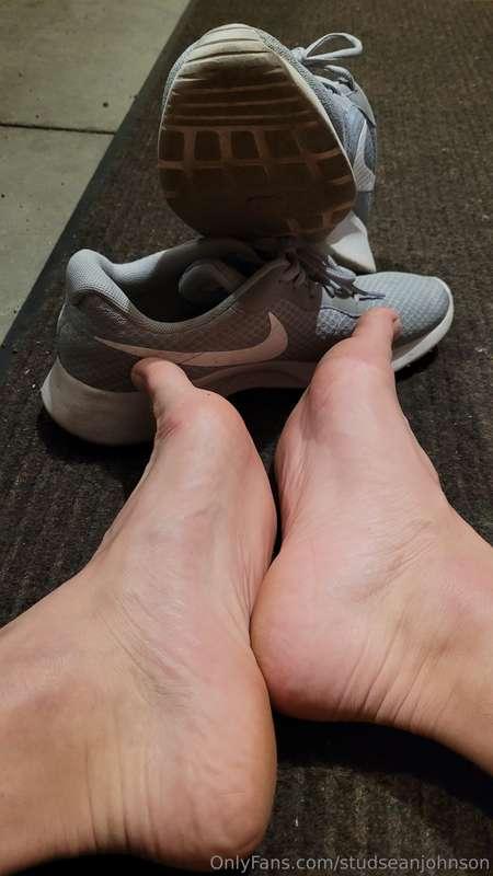 I'm beat from work, and my feet are tired. Looks like it's a..