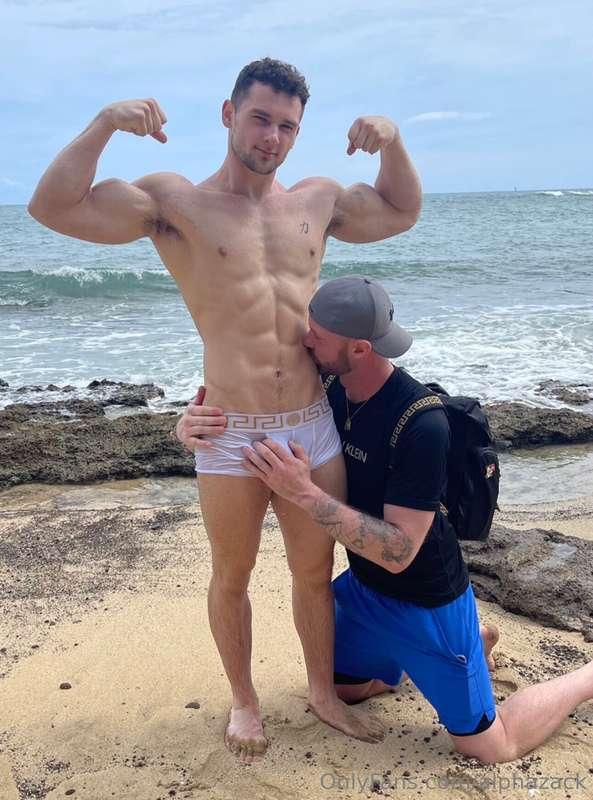 Who wants to have some fun on the beach ;)