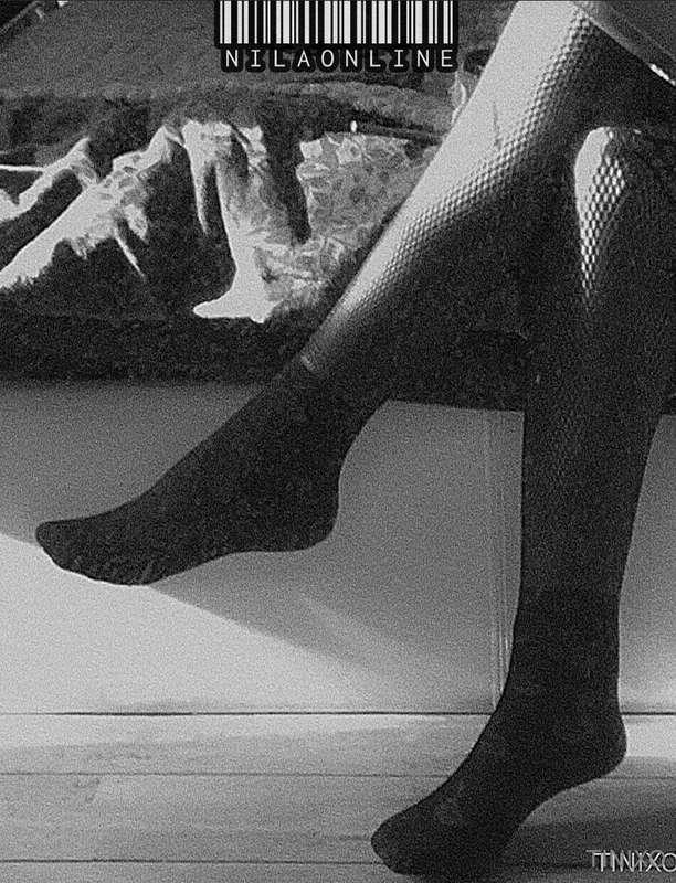 “𝗘𝗻𝗷𝗼𝘆𝗶𝗻𝗴 𝘆𝗼𝘂𝗿𝘀𝗲𝗹𝗳..?"
Admiring my slender form, your eyes d..