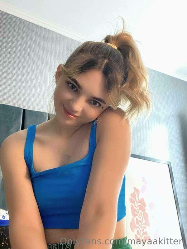 You’re the reason I can smile like this😊💘