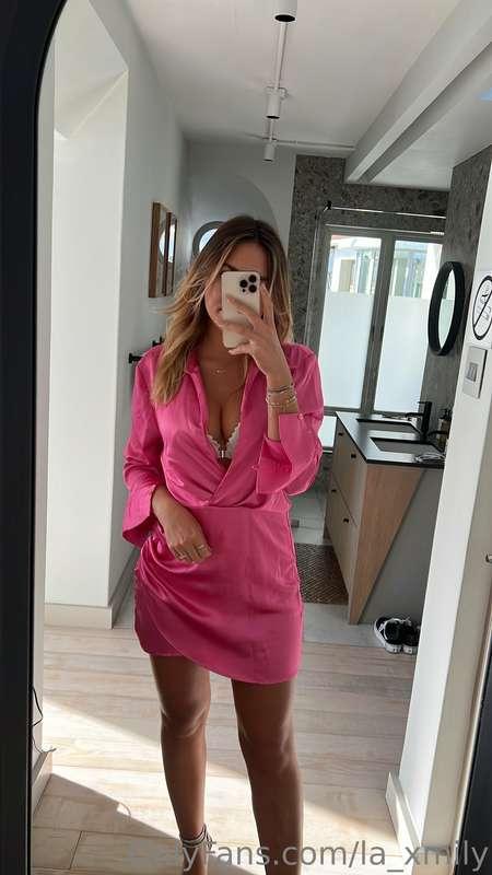 wie findet ihr dieses kleid ? 😇💕