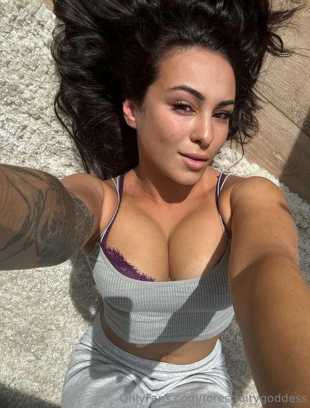 This one is too hot for anyone else, luckily you’re here 💋