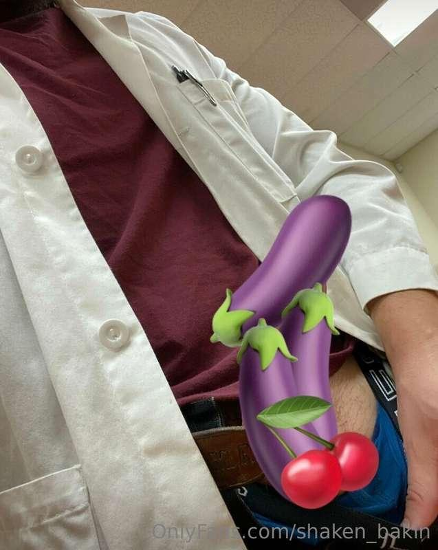 Wanna see me being bad at work?