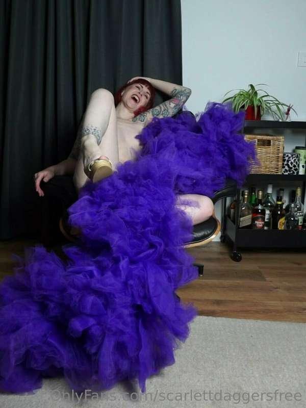 scarlettdaggersfree image #1